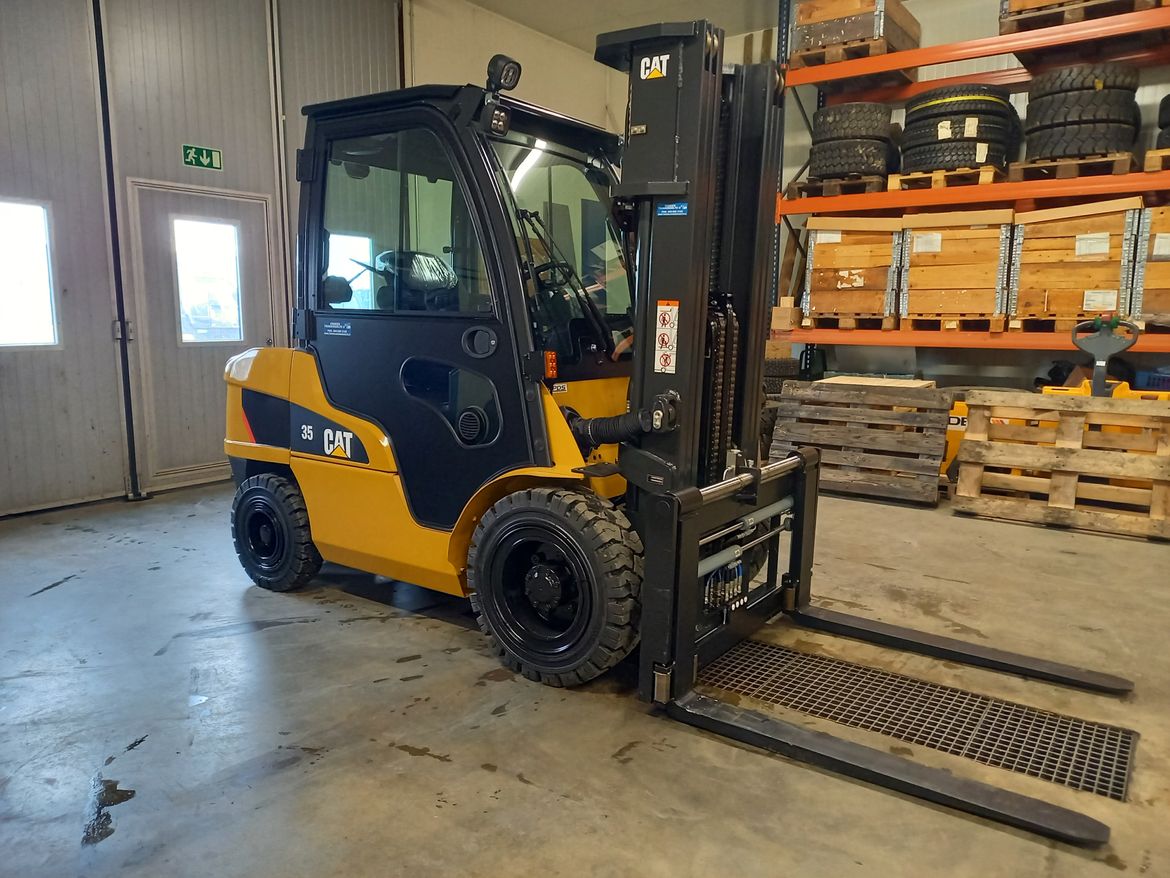 Cat DP35NT dieseltrukki vm. 2020 (vuokralla)