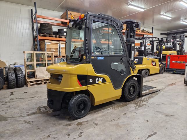 Cat DP25N dieseltrukki vm. 2013 