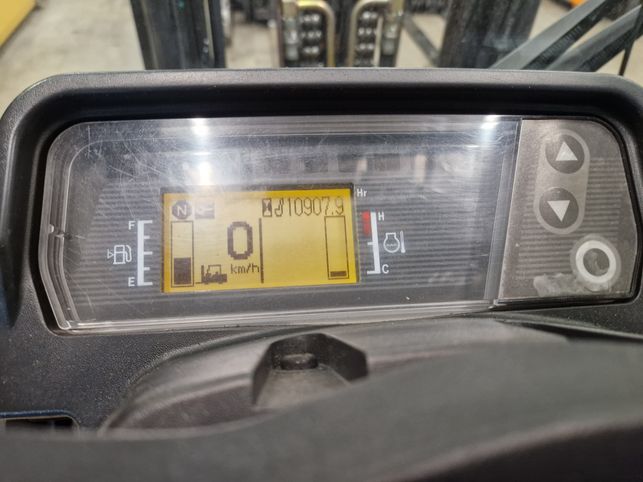 Cat DP35NT dieseltrukki vm. 2019 (hyvät varusteet)