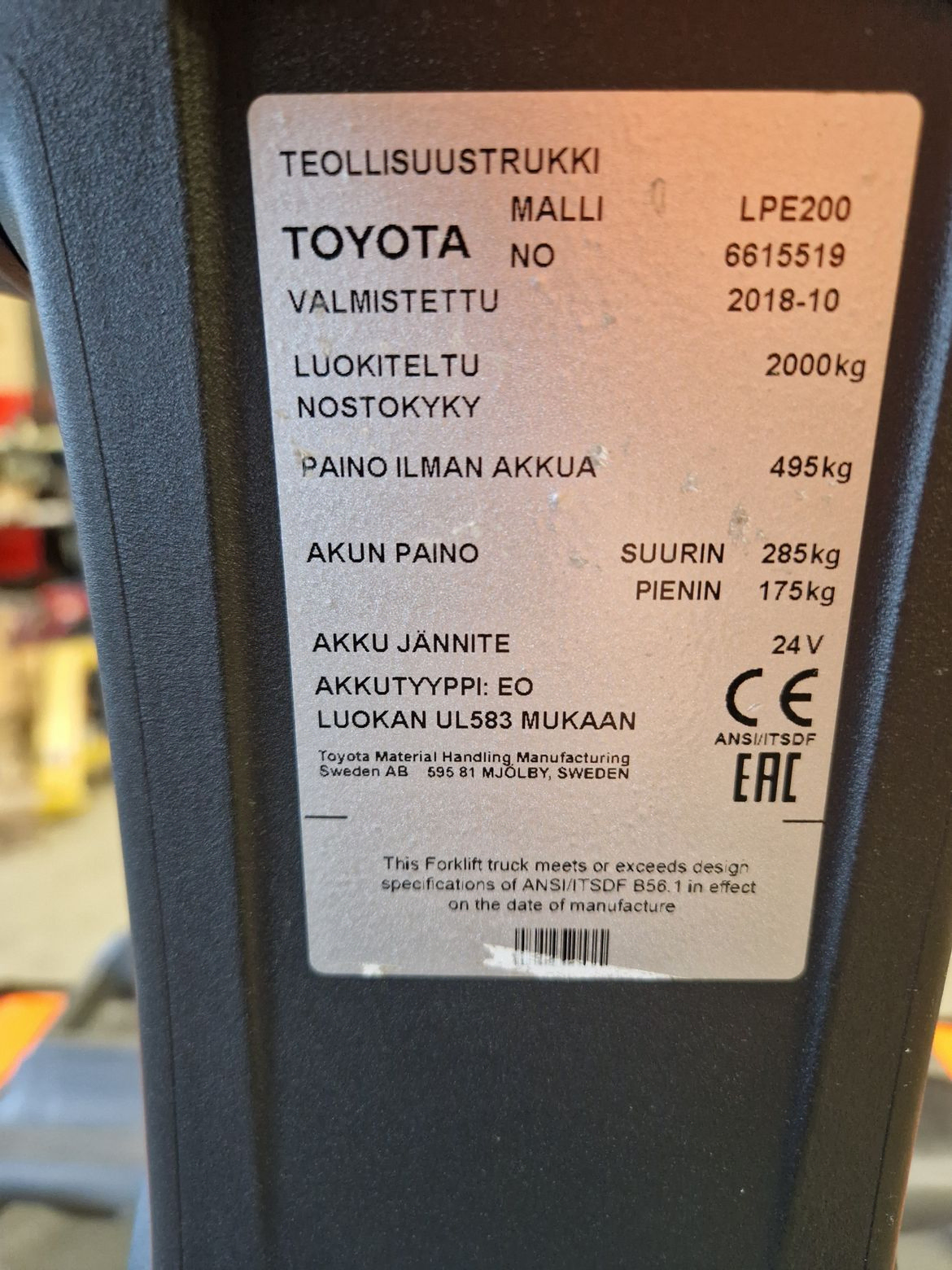 Toyota LPE200 lavansiirtovaunu vm. 2018