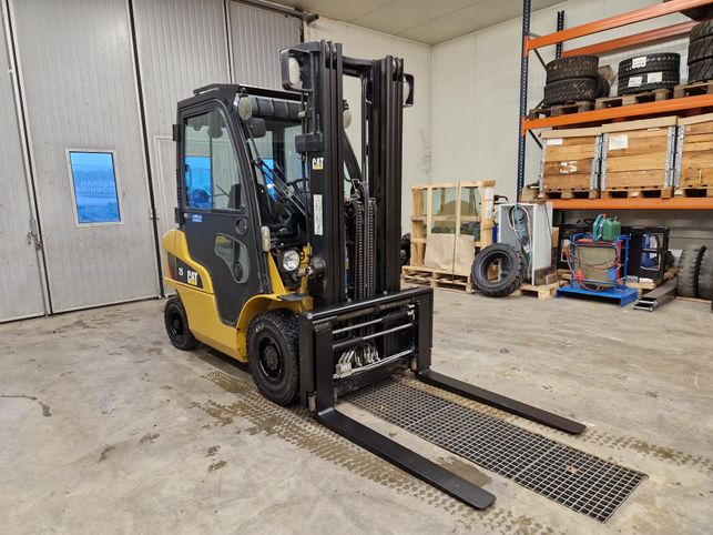 Cat DP25N dieseltrukki vm. 2013 
